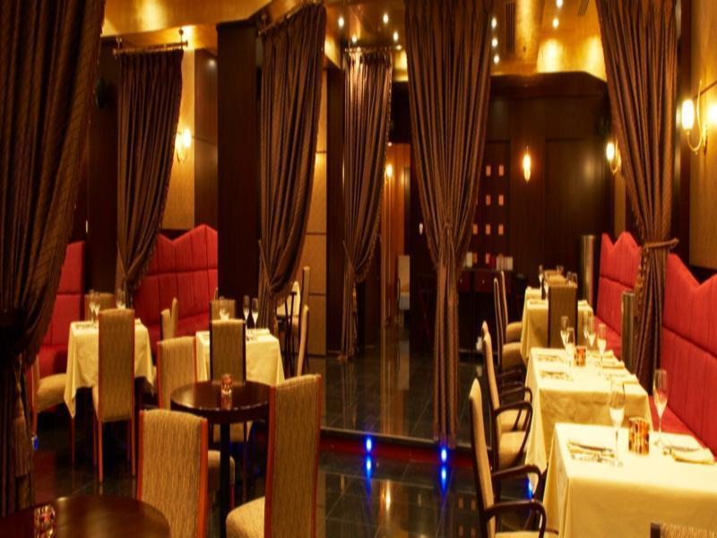 Sampoorna Hotel Mumbai Bagian luar foto